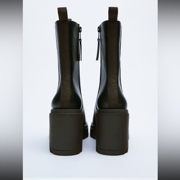 Zara rubberized heeled ankle boots 3112/910/040 - Picture 4 of 8